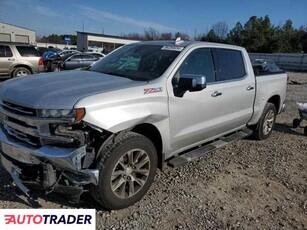 Chevrolet Silverado 5.0 benzyna 2019r. (MEMPHIS)