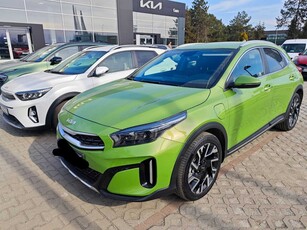 Kia XCeed 2023 Plug