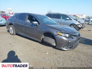 Toyota Camry 2.0 benzyna 2023r. (AVENEL)