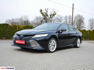 Toyota Camry 2.5 hybrydowy 178 KM 2019r. (Goczałkowice-Zdrój)