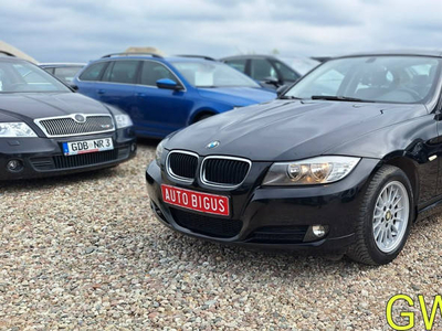 BMW 320 mały przebieg super stan Lift climatronic E90E91E92E93(2005-2012)