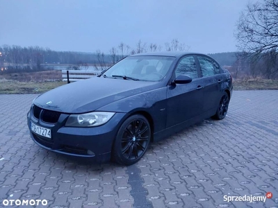 BMW seria 3 E90 330D M57 Duża Navi 18alu