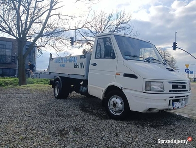 Iveco wywrotka 1600 ladownosci