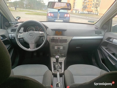 Opel Astra H