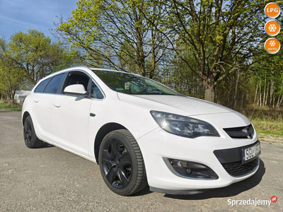 Opel Astra J (2009-2019)