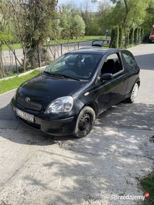 Toyota Yaris klima benzyna