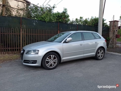 Audi A3 benzyna 2011r. Sportback Klimatronik