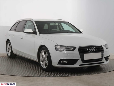 Audi A4 3.0 201 KM 2013r. (Piaseczno)