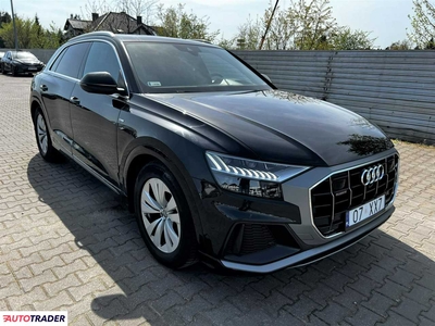 Audi Q8 3.0 hybrydowy 286 KM 2018r. (Komorniki)