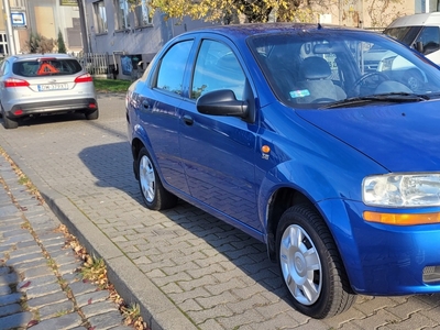 Chevrolet Aveo T200 Sedan 1.4 i 83KM 2004