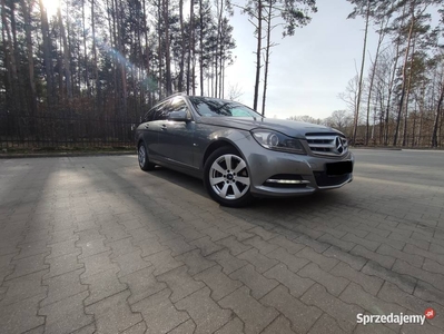 Mercedes-Benz Klasa C 220 (BlueTEC) d T 7G-TRONIC Avantgarde