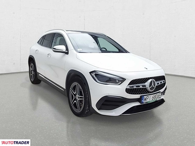 Mercedes GLA 2.0 benzyna 224 KM 2020r. (Komorniki)