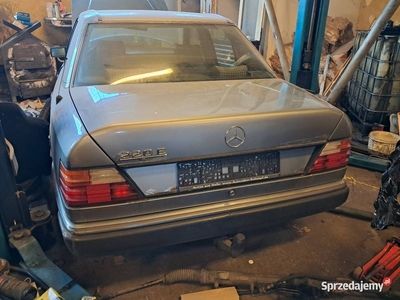 Mercedes W124 2.2 Benzyna Klima Automat Z Niemiec