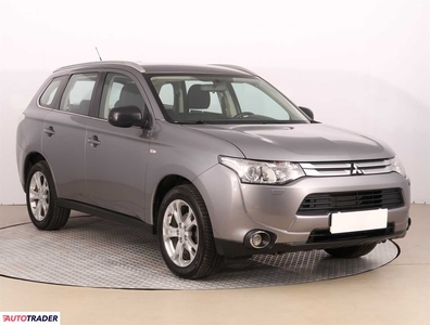 Mitsubishi Outlander 2.0 147 KM 2014r. (Piaseczno)