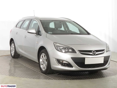 Opel Astra 1.7 108 KM 2014r. (Piaseczno)