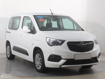 Opel Combo IV , L1H1, VAT 23%, 5 Miejsc