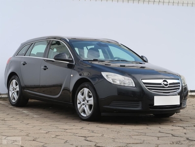 Opel Insignia , Navi, Klimatronic, Tempomat, Parktronic