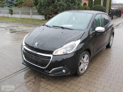 Peugeot 208 I .