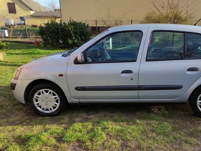 Renault Clio II 2001 rok, silnik 1,2 benzyna 75 KM + koła zimowe