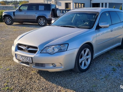 Subaru Legacy 3.0 H6 4x4 Skóra/Automat