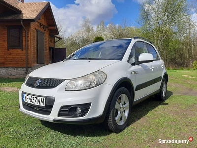 Suzuki SX4 1.6 120Km Benzyna 4x4 podgrzewane fotele, nawigacja