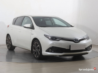 Toyota Auris Hybrid