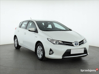 Toyota Auris Hybrid