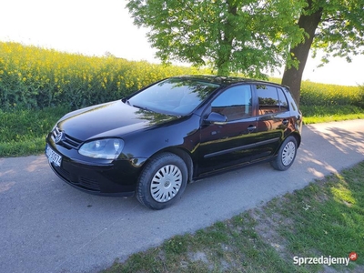 Volkswagen Golf 5 1.4 benzyna