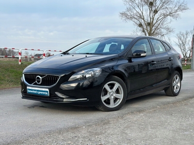 Volvo V40 II Hatchback Facelifting 2.0 D2 120KM 2018