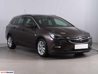 Opel Astra 1.4 147 KM 2017r. (Piaseczno)