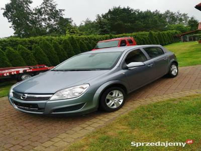 Opel Astra 1,4 benzyna