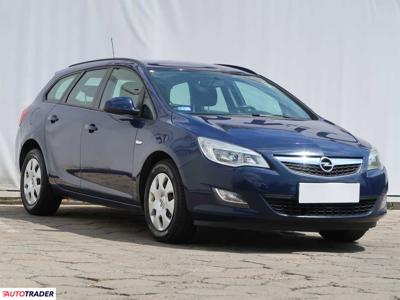 Opel Astra 1.7 108 KM 2011r. (Piaseczno)