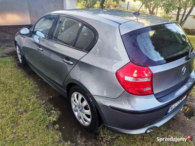 samochód BMW Seria 1 E81/E87 2009 benzyna 1.6 DOTYKOWE RADIO