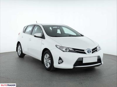 Toyota Auris 1.8 134 KM 2014r. (Piaseczno)