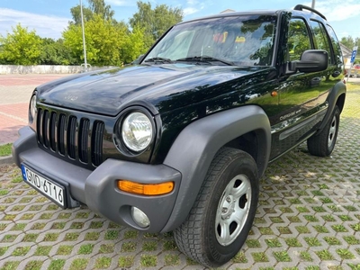 Jeep Cherokee kj 2.5 crd 4x4 z hakiem