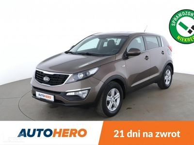 Kia Sportage III klima, czujniki parkowania, hak,