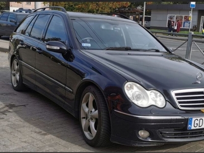 Mercedes C180 LPG zarejestrowany anglik