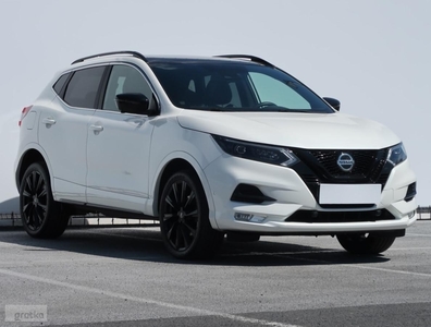 Nissan Qashqai II , Salon Polska, Serwis ASO, Skóra, Navi, Klimatronic,