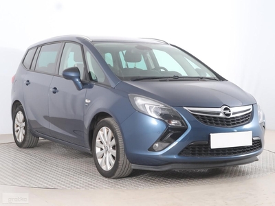 Opel Zafira C , Serwis ASO, 7 miejsc, Navi, Klimatronic, Tempomat,