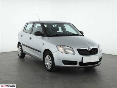 Skoda Fabia 1.4 68 KM 2010r. (Piaseczno)