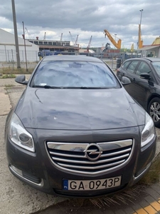 Wykonawca układu sprzeda samochód OPEL Insignia