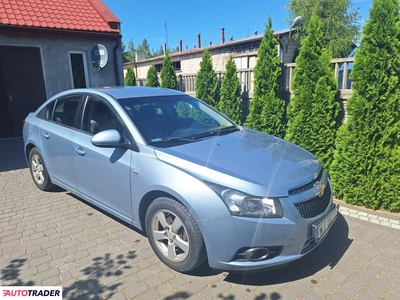 Chevrolet Cruze 1.8 benzyna + LPG 141 KM 2010r. (Warszawa)