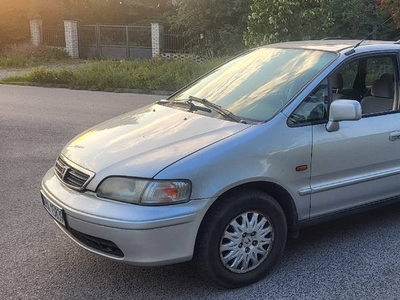 Honda shuttle 2.3 benzyna Gaz 6 osobowa automat hak