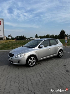 Kia C’eed 1.6 CRDI bogata wersja