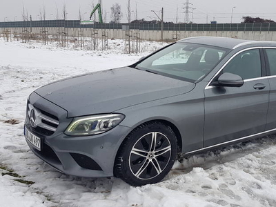 Mercedes W205 2.0 diesel 193km, z Niemiec, po gradzie