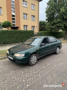 Nissan Almera 1.4 benzyna niski przebieg