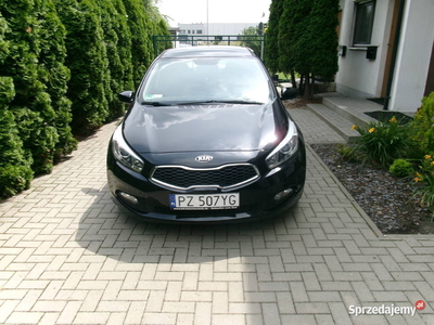 sprzedam sam.osob. kia ceed 2012r diesel