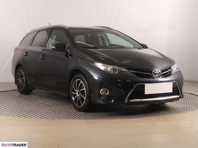 Toyota Auris 1.6 130 KM 2014r. (Piaseczno)