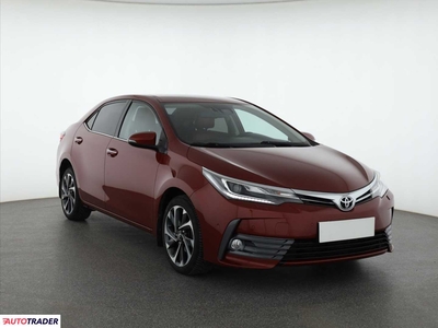 Toyota Corolla 1.6 130 KM 2016r. (Piaseczno)