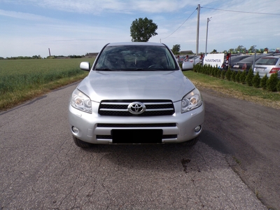 Toyota RAV4 III MPV 2.2 16V D-4D 136KM 2007